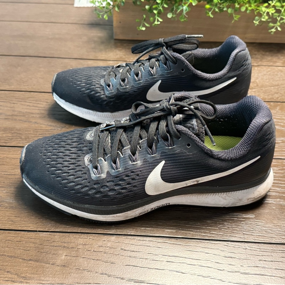 Nike Black and White Athletic Sneakers